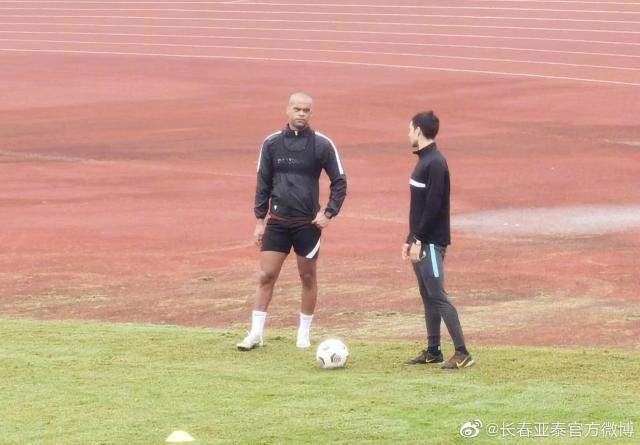 儒尼奥尔完成隔离归队 亚泰为新赛季做好多种预案